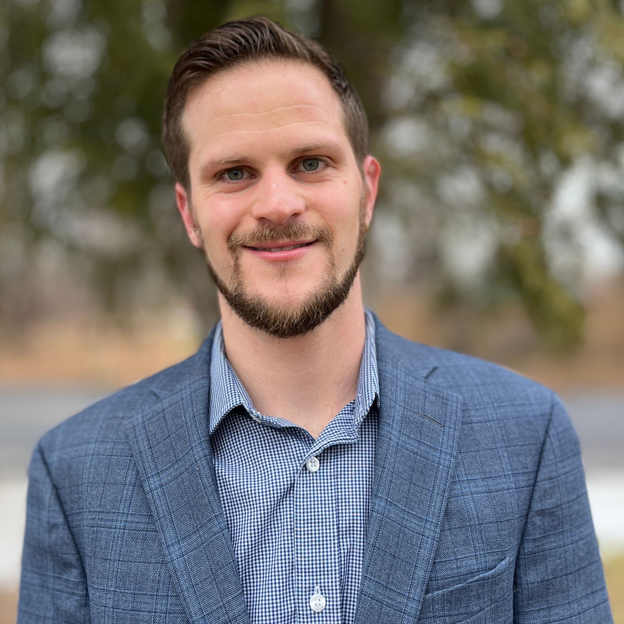 Corey Adelman Headshot